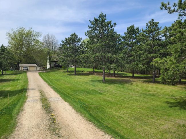 N5665 Dunning Rd, House other with 3 bedrooms, 2 bathrooms and null parking in Pardeeville WI | Image 13