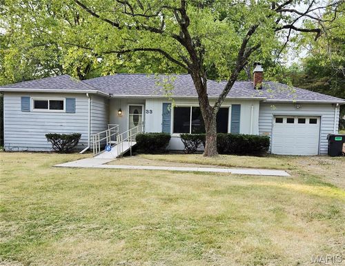 33 Lakewood Dr, Belleville, IL, 62223-3156 | Card Image