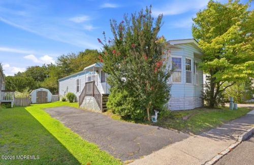 29 Secretariat St, Howell, NJ, 07731-3117 | Card Image