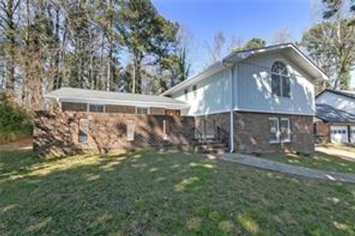 1038 Seven Springs Cir, Marietta, GA, 30068-2659 | Card Image
