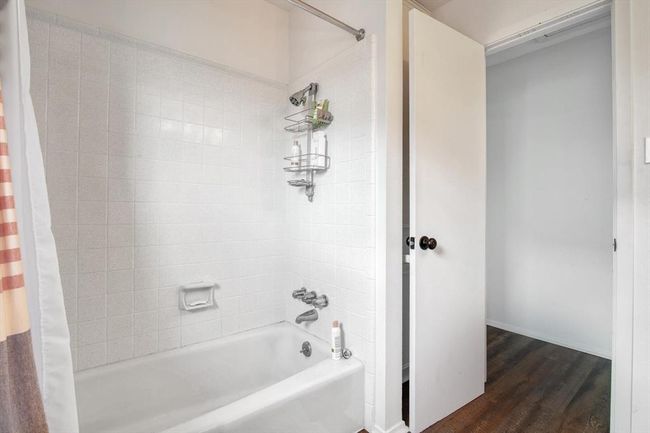 354 Ling Street, House other with 3 bedrooms, 3 bathrooms and 1 parking in Bayou Vista TX | Image 39