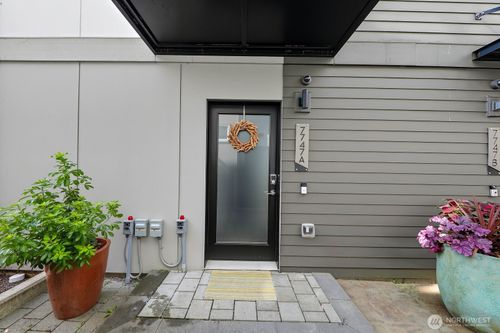 a-7747 15th Ave Nw, Seattle, WA, 98117-5414 | Card Image