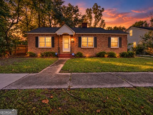 2227 E 40th St, Savannah, GA, 31404-3803 | Card Image