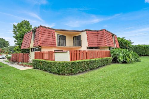 3878 Victoria Dr, West Palm Beach, FL, 33406-4926 | Card Image