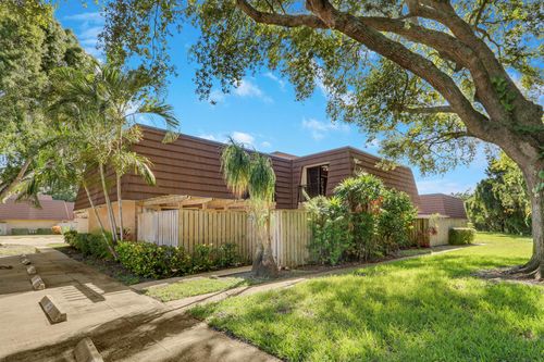 2111 21st Ln, Palm Beach Gardens, FL, 33418-3567 | Card Image