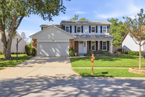 1265 Diane Ln, Elk Grove Village, IL, 60007-3056 | Card Image