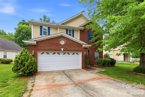 14021 Pinyon Pine Ln, Charlotte, NC, 28215-7152 | Card Image