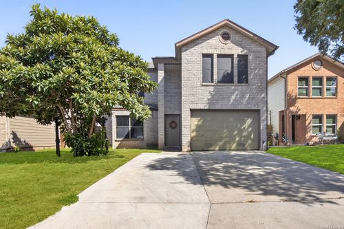 7827 Ruby Mdw, San Antonio, TX, 78251-2444 | Card Image