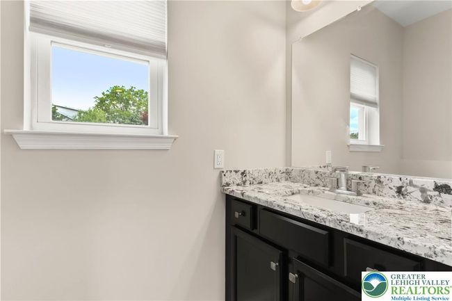 721 7 Th St, House other with 3 bedrooms, 3 bathrooms and null parking in Whitehall PA | Image 24