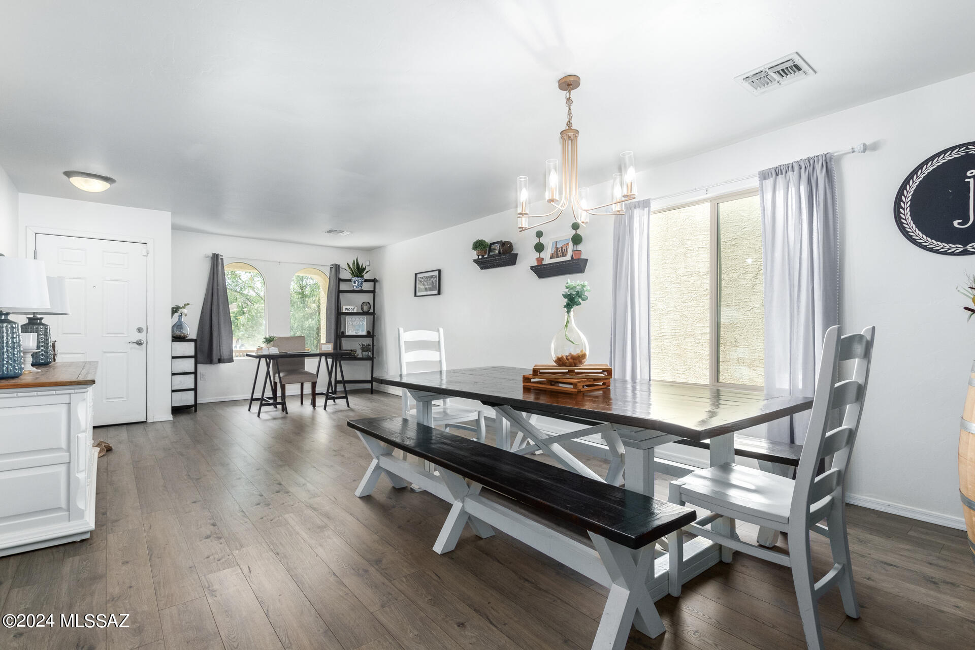 Blue Wing Dr, Tucson, AZ 85757