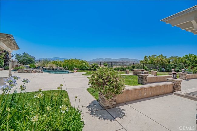 22348 Driftwood Ct, House other with 5 bedrooms, 5 bathrooms and 2 parking in Santa Clarita CA | Image 45