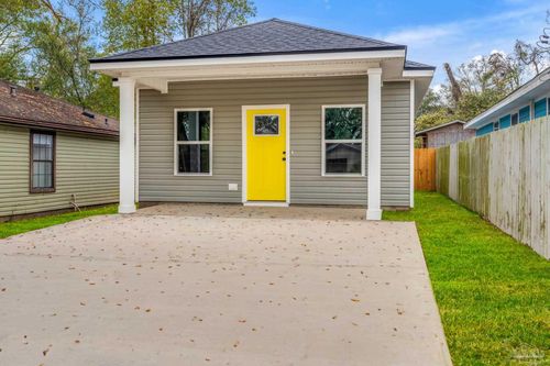 210 E Lakeview Ave, Pensacola, FL, 32503-4504 | Card Image