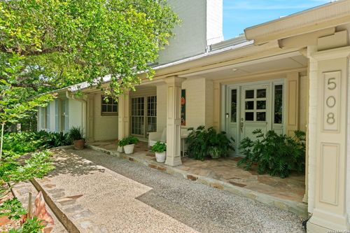 508 Canterbury Hill St, San Antonio, TX, 78209-2816 | Card Image