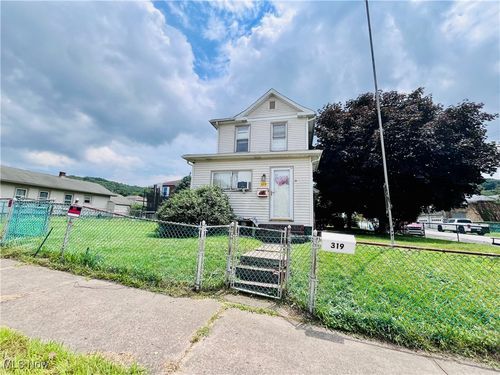 319 Grant St, Newell, WV, 26050-1203 | Card Image