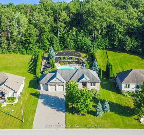 24 Wendat Trail, Springwater, ON, L9X0V4 | Card Image