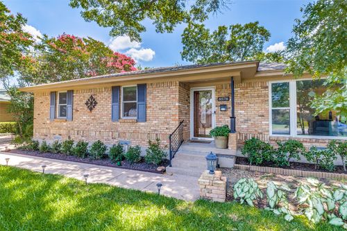 8578 Sweetwood Dr, Dallas, TX, 75228-5304 | Card Image