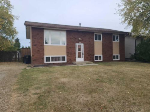 {{alt}} | Card Image