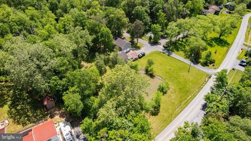 21 Presley Ln, KEARNEYSVILLE, WV, 25430-3839 | Card Image