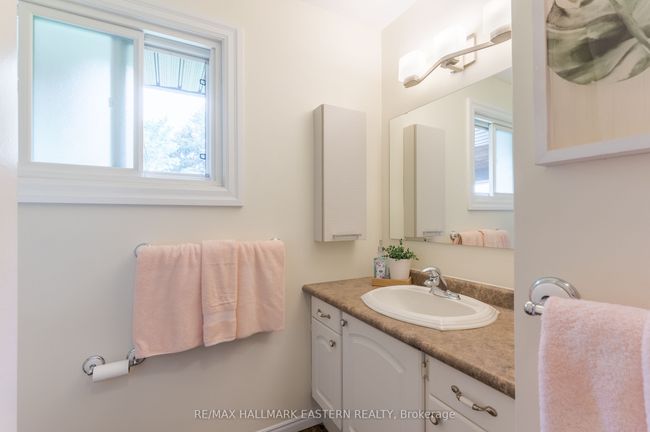 815 Stewart Dr, House other with 4 bedrooms, 2 bathrooms and 4 parking in Peterborough ON | Image 19