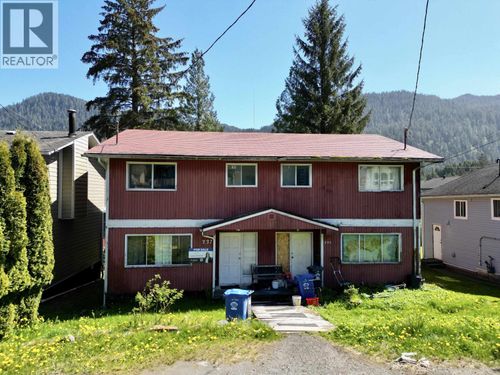 337 8th Ave W, Prince Rupert, BC, V8J2P6 | Card Image