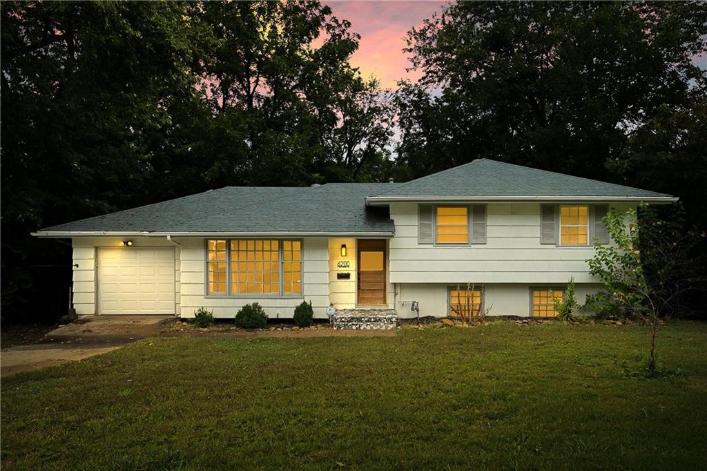 Red Bridge Rd, Kansas City, MO 64134