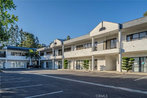 205-206-1340 E Route 66, Glendora, CA, 91740 | Card Image