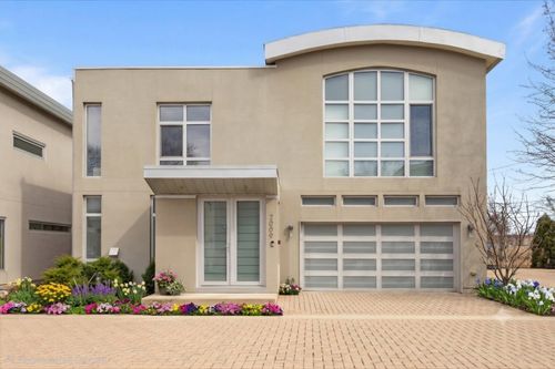 2009 Skyelar Ct, Highland Park, IL, 60035-4322 | Card Image