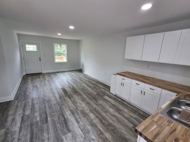 232 Overlook Dr, House other with 2 bedrooms, 2 bathrooms and null parking in Chilhowie VA | Image 18
