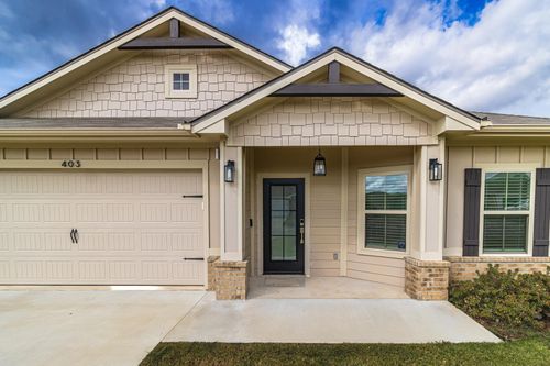 403 Caprock Dr, Longview, TX, 75605-1224 | Card Image