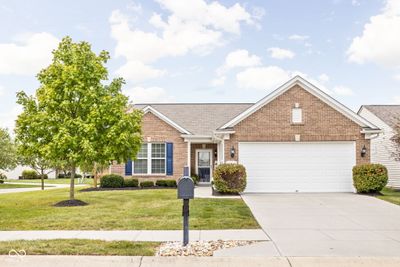 12916 Oxbridge Place, House other with 2 bedrooms, 2 bathrooms and null parking in Fishers IN | Image 1