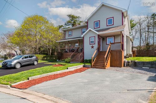 36 Oakvale Crt, Timberlea, NS, B3T1K7 | Card Image