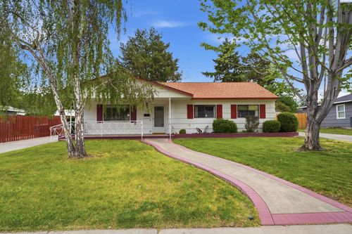 1310 Cottonwood Dr, Richland, WA, 99354-2704 | Card Image
