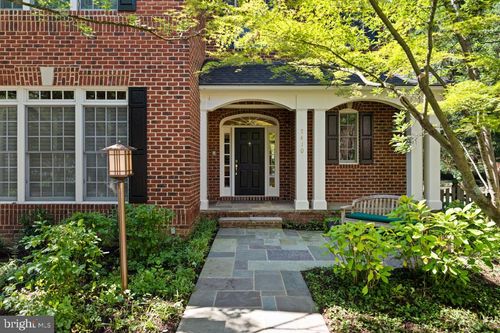 7410 Honesty Way, BETHESDA, MD, 20817 | Card Image