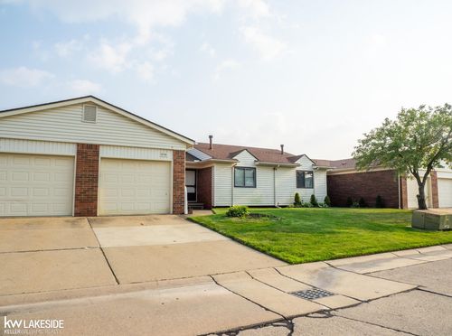 8708 Metropolitan Ave, Warren, MI, 48093-6728 | Card Image