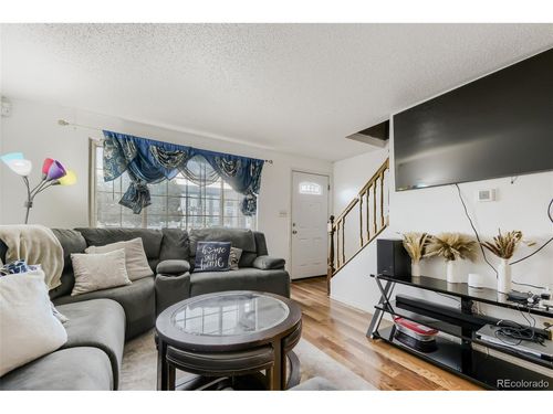 b-1751 Norfolk St, Aurora, CO, 80011-4815 | Card Image