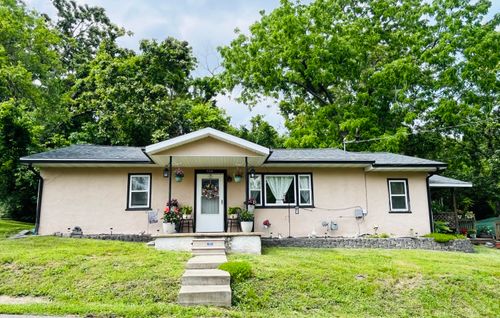 720 Highland St, Cabool, MO, 65689-7316 | Card Image