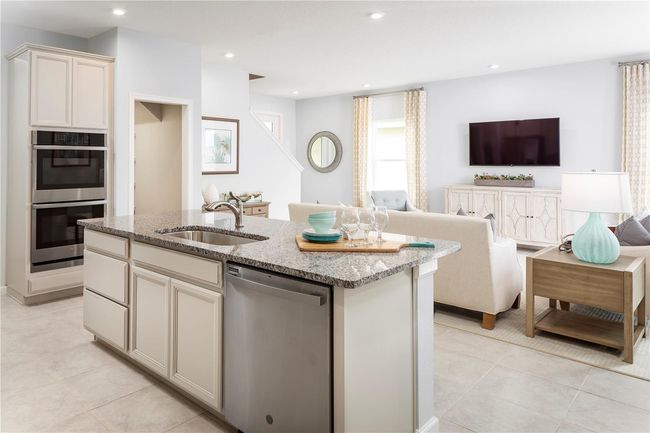 2363 Scenic Park Loop, House other with 4 bedrooms, 3 bathrooms and null parking in WIMAUMA FL | Image 6