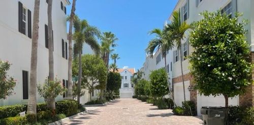 147 N Cannery Row Cir, Delray Beach, FL, 33444-3736 | Card Image