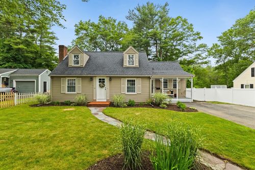 45 S Elm St, West Bridgewater, MA, 02379-1612 | Card Image