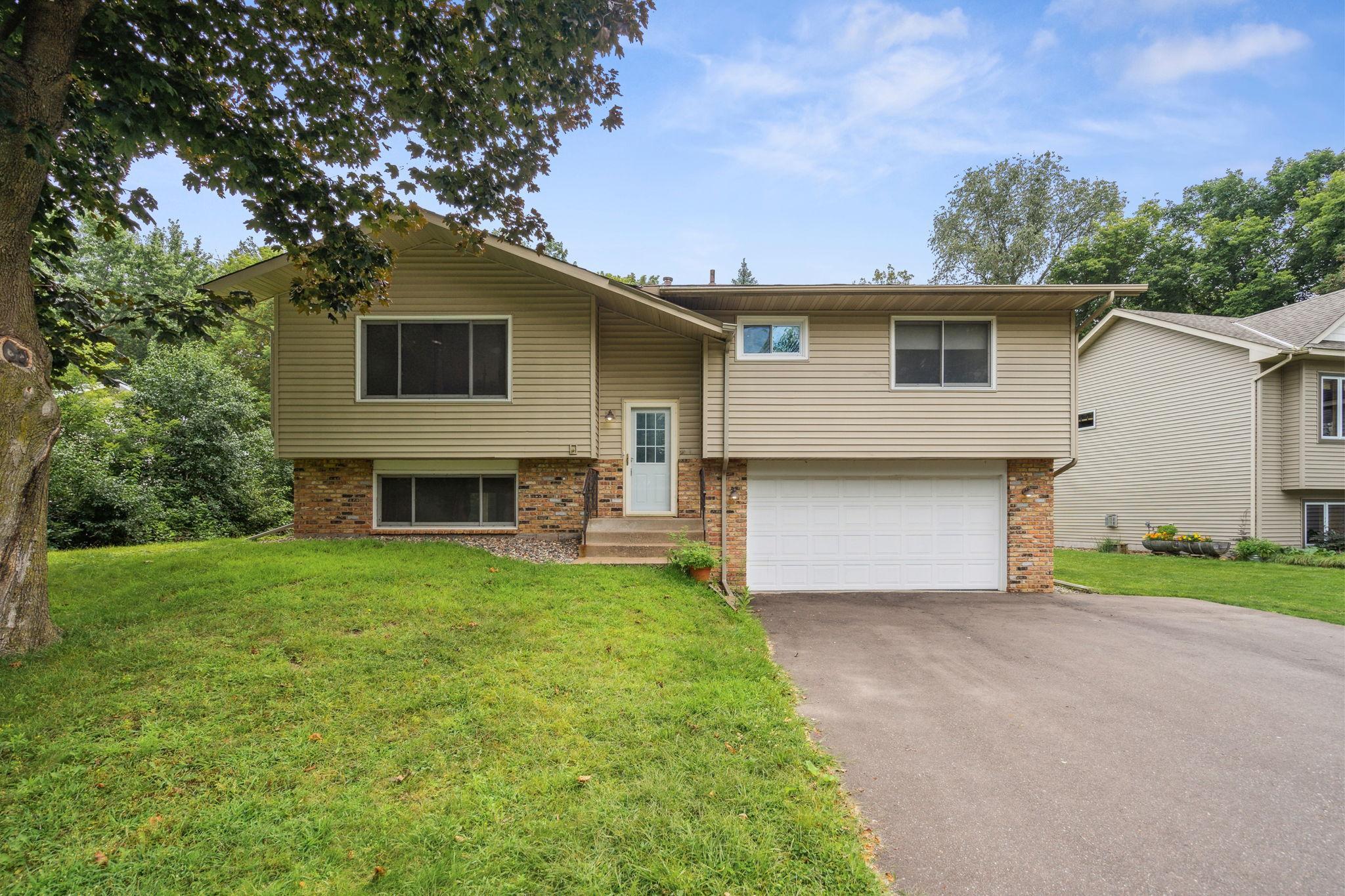 31st St, Saint Paul, MN 55128