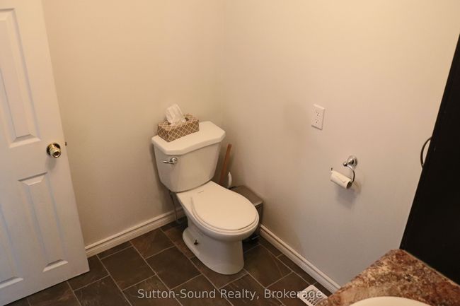 31 Yonge St S, House other with 4 bedrooms, 2 bathrooms and 4 parking in Tara ON | Image 35