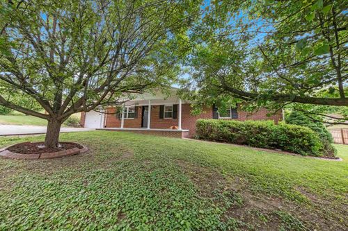 162 Meadowbrooke Rd, Ashland, KY, 41102-7921 | Card Image