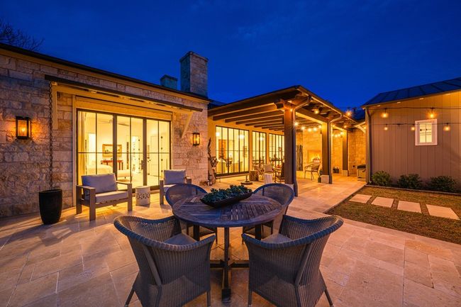 705 W Creek St, Home with 3 bedrooms, 5 bathrooms and 3 parking in Fredericksburg TX | Image 40