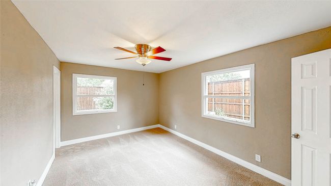 2305 Briarwood Ln, House other with 4 bedrooms, 3 bathrooms and null parking in Carrollton TX | Image 24