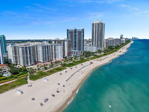 apt-1126-6039 Collins Ave, Miami Beach, FL, 33140-2274 | Card Image