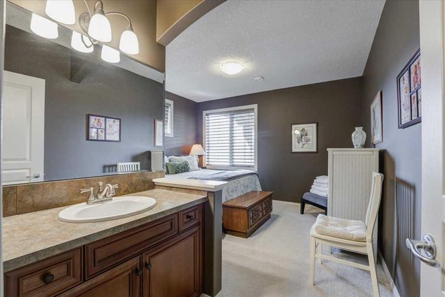 22 Tuscany Estates Crescent Nw, Home with 3 bedrooms, 2 bathrooms and 4 parking in Calgary AB | Image 33