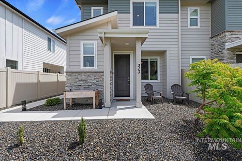 313 N Stone Canyon Ln, Star, ID, 83669-1022 | Card Image