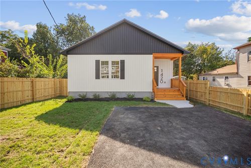 1420 Ferndale Ave, Petersburg, VA, 23803-3946 | Card Image