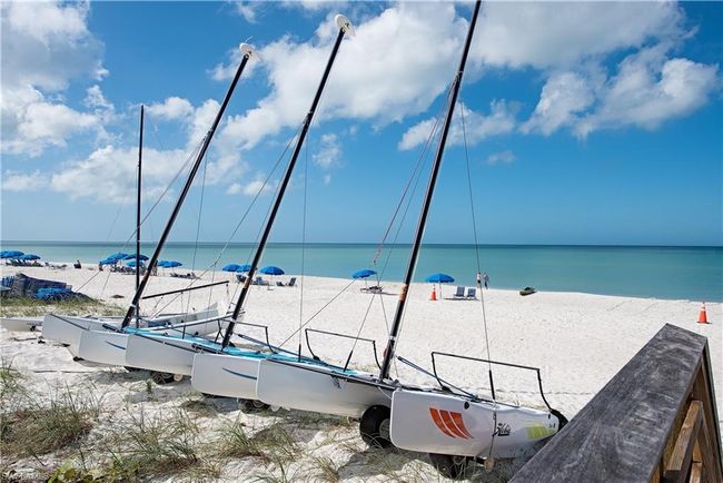 APT-803 - 6001 Pelican Bay Blvd, Condo with 2 bedrooms, 3 bathrooms and 1 parking in NAPLES FL | Image 33