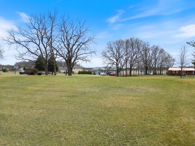 2776 E Lapoint Dr, House other with 3 bedrooms, 4 bathrooms and null parking in Milford IN | Image 33